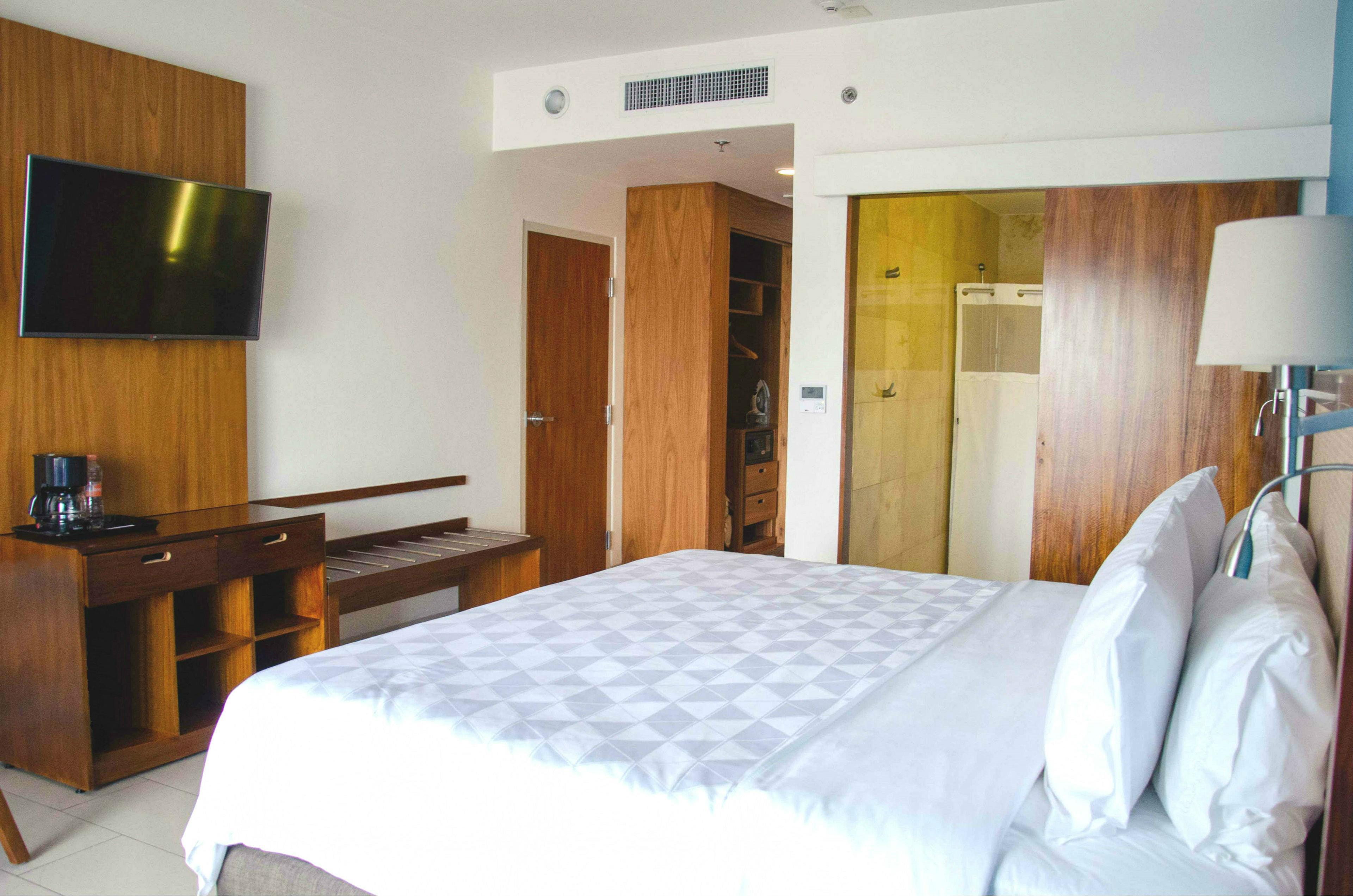 Holiday Inn Huatulco By Ihg Santa Cruz Huatulco Exterior photo